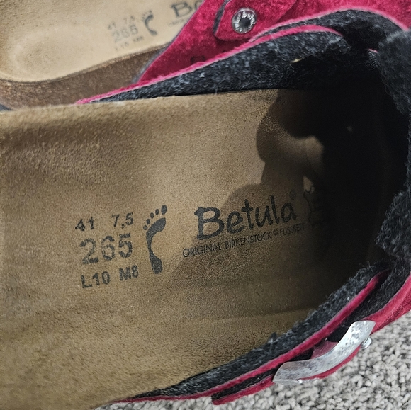 Birkenstock Women's Red Suede Slippers - Picture 4 of 6